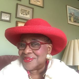 Meet your Posher, Janet